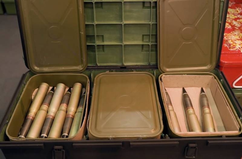 Bulgarian arms dealer admits storage of ammunition for Ukraine in Czech Vrbitica