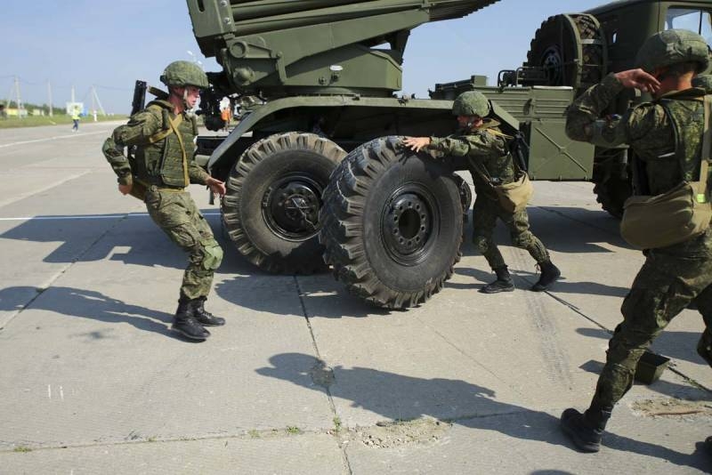 Le centre de renseignement estonien appelle à la préparation des exercices militaires russes «Ouest-2021»
