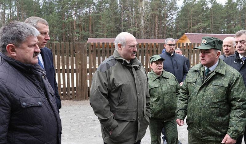 Lukashenko: Планирую подписать декрет о передаче полномочий Совбезу «в особой ситуации»