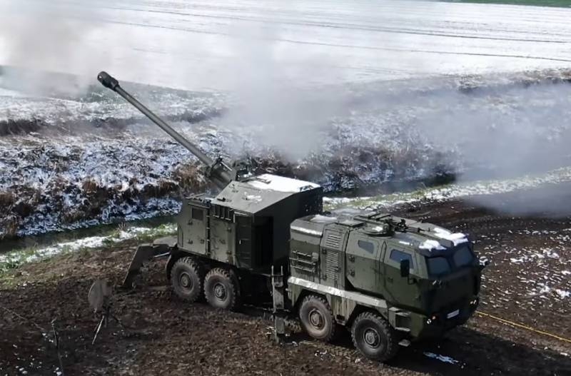 Upgraded Serbian Howitzer «Nora» was fired before testing in the USA