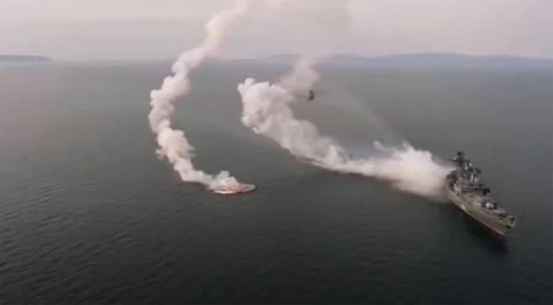 Images du crash de la fusée montrées «Calibre», libéré de la frégate de la marine russe