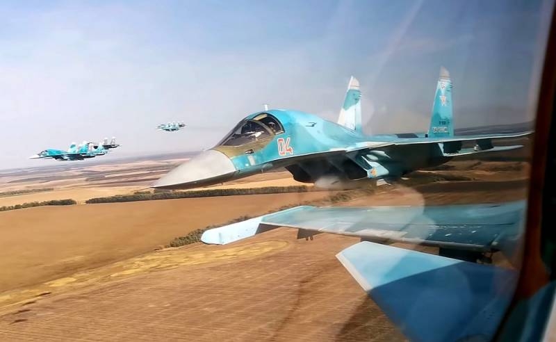 俄罗斯Su-34轰炸机扩大了作战能力