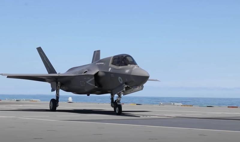 British Navy: F-35 fighters from an aircraft carrier in the Mediterranean Sea are ready at any time to support the ships of the British Navy in the Black Sea