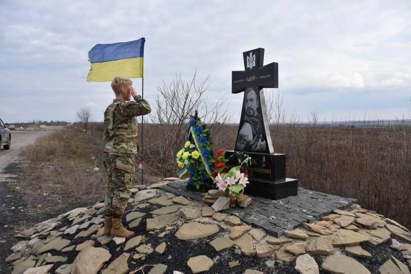 «Выразила обеспокоенность и пообещала защиту»: Agregado militar de la embajada de EE.UU. visitó Donbass