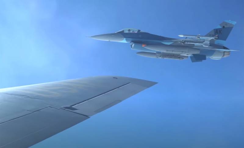 The US Navy announced the lack of fighters to simulate aircraft of the Russian Aerospace Forces