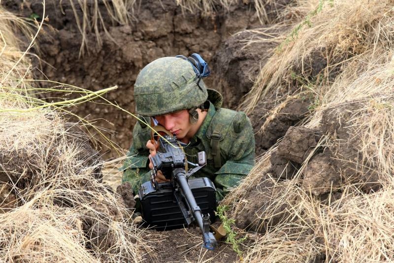 «В ответ на обстрелы»: Los militares de la RPD suprimieron los puestos de tiro de las Fuerzas Armadas de Ucrania en la zona de la aldea. Ruidos