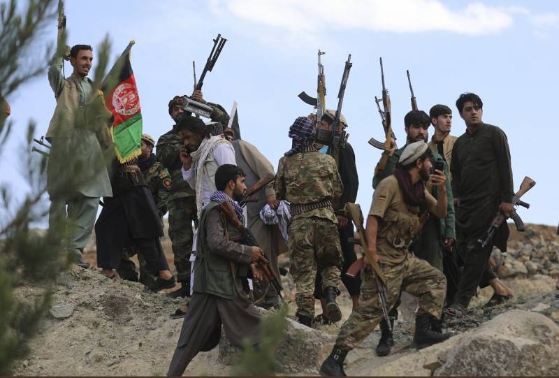 «Аль-Каида» публично высмеивает США, а талибы продолжают занимать территорию Афганистана