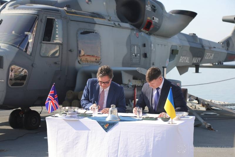 Конституция – не помеха: Киев допускает размещение баз НАТО на территории Украины
