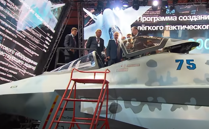 Названы потенциальные заказчики нового российского лёгкого истребителя Checkmate