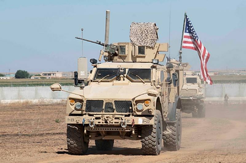 США продолжают наращивание сил на северо-востоке Сирии