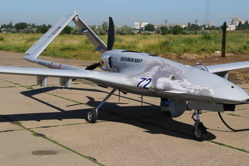 Ukrainian drones Bayraktar TB2 began to patrol the Black Sea