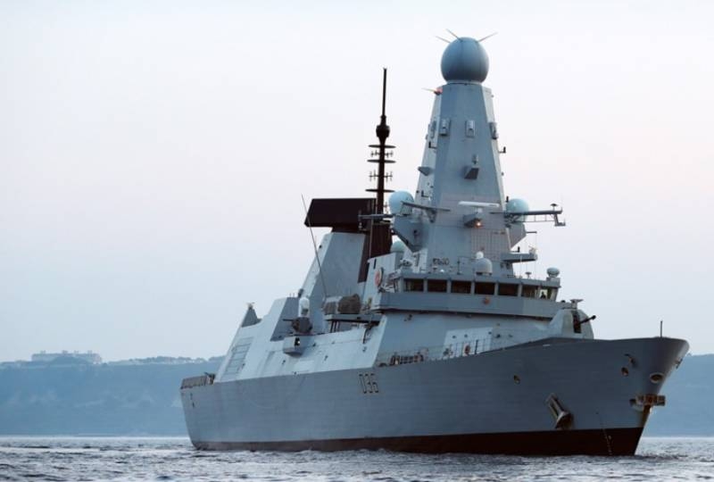 British official, lost at the stop secret papers about the destroyer Defender, almost became NATO's business