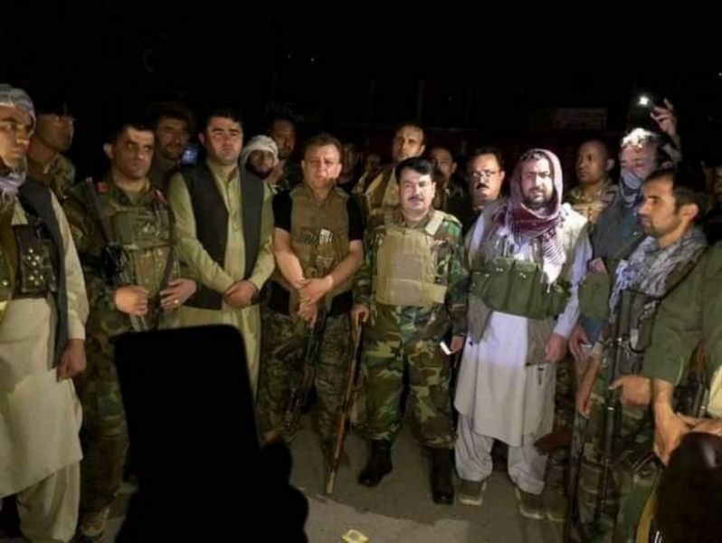 В Таджикистане приземлился подавший сигнал бедствия борт с афганскими военными