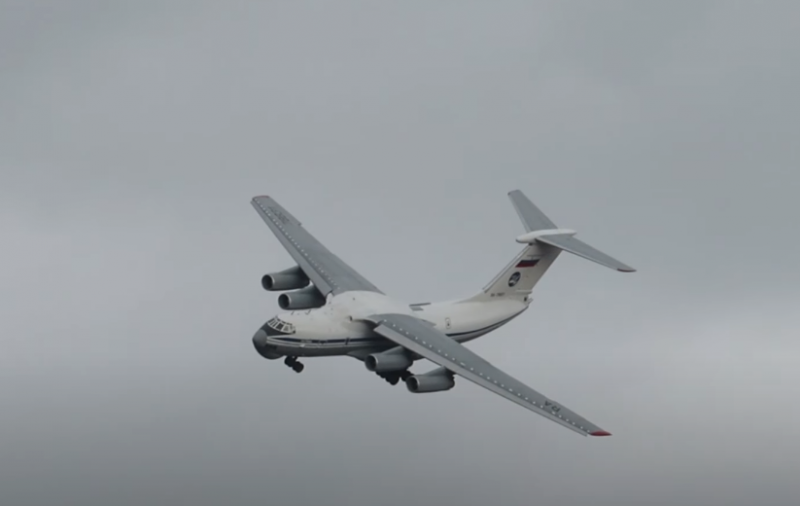 Military transport Il-76 can become a carrier of an unmanned swarm