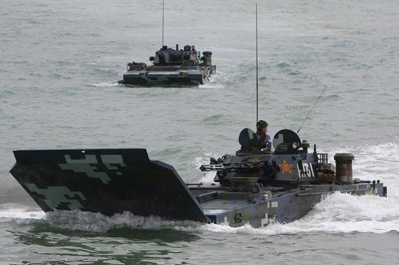 Western press: China prepares civilian ships to invade Taiwan