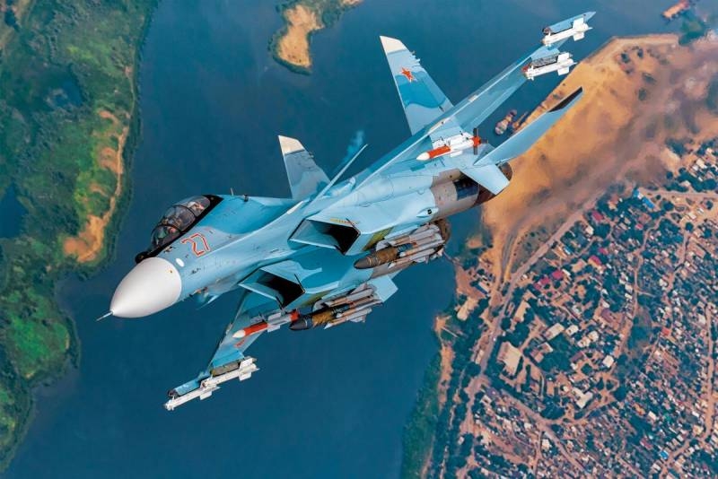 «Легко уйдёт от ракет французского истребителя»: En Afrique du Sud, ils écrivent sur l'avantage du Su-35 russe sur le Rafale français