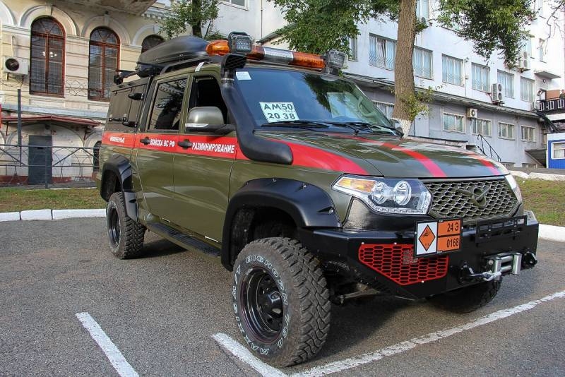 A special vehicle of demining groups based on the UAZ-2363 pickup truck entered service with the Pacific Fleet's engineering regiment