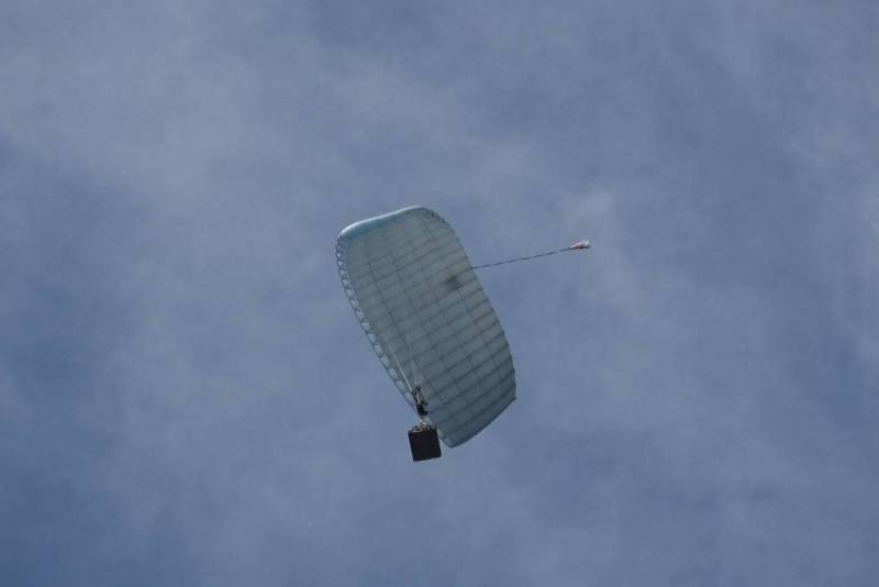 В России прошли испытания «clever» парашютной системы высокой точности приземления