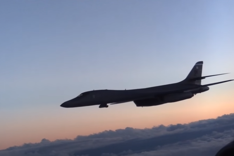 Американский стратегический бомбардировщик B-1B Lancer «проверил» российскую ПВО