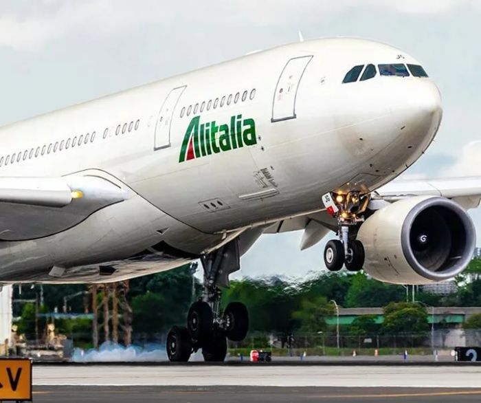 Finished off the airline lockdowns, introduced by the Italian authorities one by one