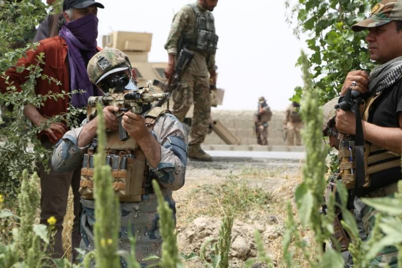 Экс-глава Пентагона: Мы создавали афганскую армию по своему образу и подобию, но Афганистан всё же не США
