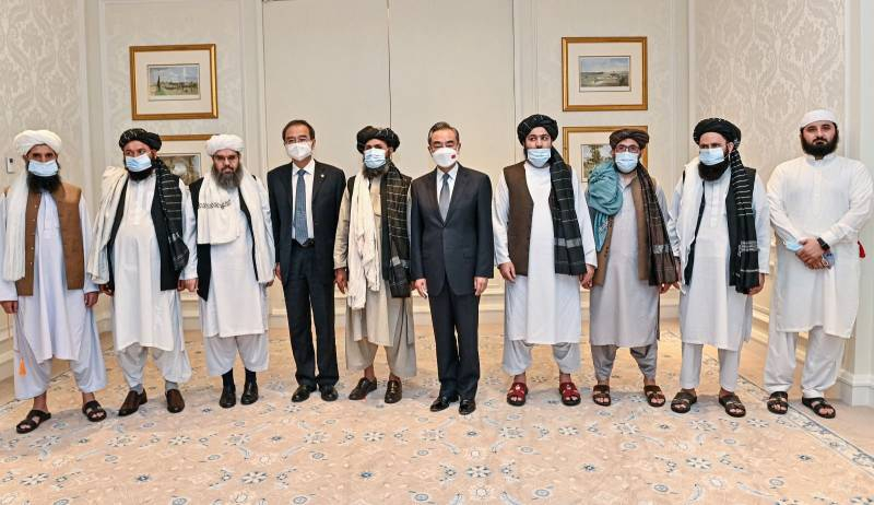 中国外长会见阿富汗代表后呼吁西方与塔利班合作