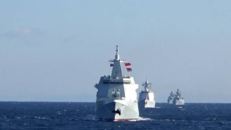 «Россия и Китай переходят к военному времени»: в официальной прессе КНР ожидают «совместного контроля воздуха и моря»