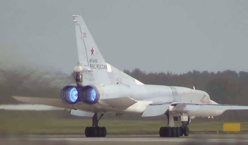 Пара дальних бомбардировщиков Ту-22М3 ВКС РФ выполнила задачи воздушного патрулирования над Белоруссией