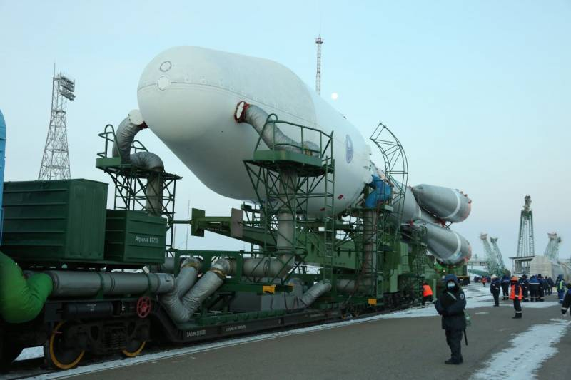 Рогозин сообщил сроки внедрения новых разработок для перспективной орбитальной станции РОСС