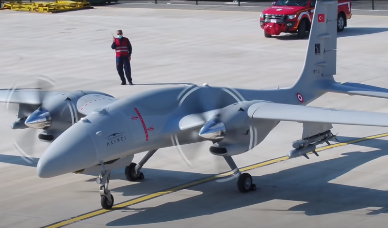 Ukraine will continue to equip Turkish attack drones Bayraktar Akinci with AI-450T turboprop engines