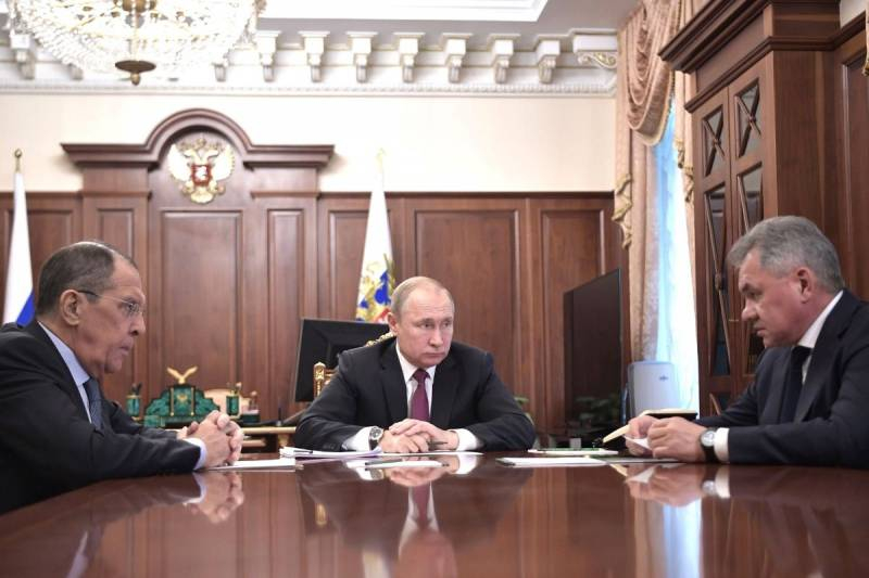 Представительница Атлантического совета: Для президента РФ сейчас подходящий момент вернуть России исторические территории
