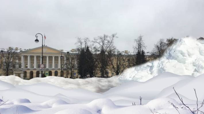 Snow, garbage and housing and communal services became hits of the failed portfolio of Smolny