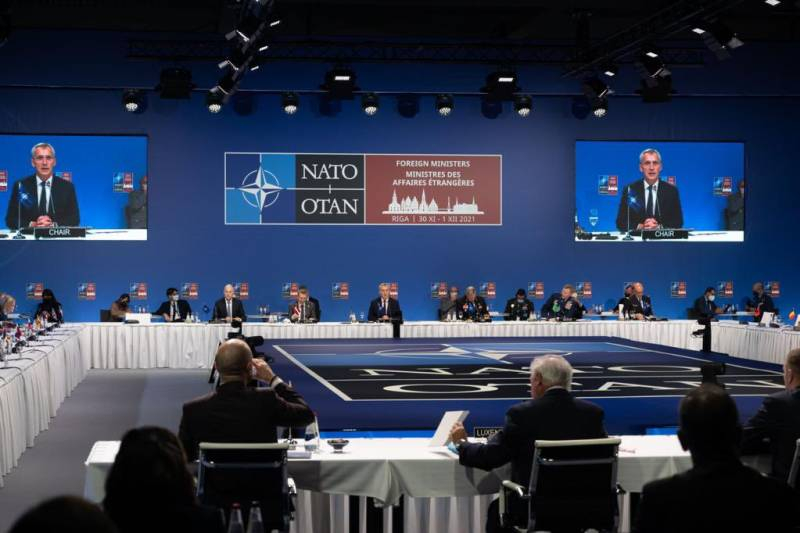 Stoltenberg: Ukraine is not a member of NATO, Therefore, security guarantees do not concern her