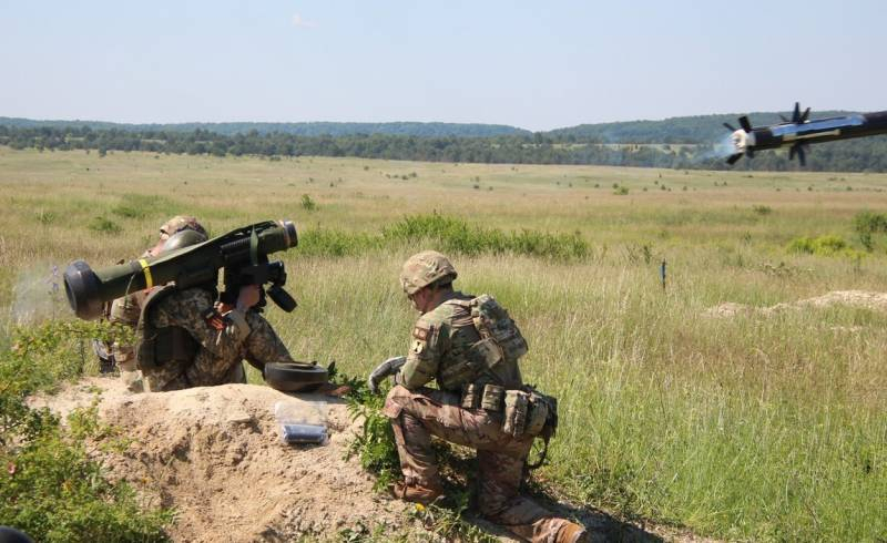 В США разработали законопроект, разрешающий поставки на Украину тяжёлого вооружения