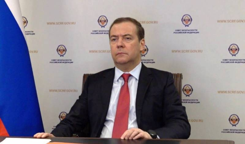 Медведев заявил, что у России есть асимметричный ответ на блокаду Калининграда