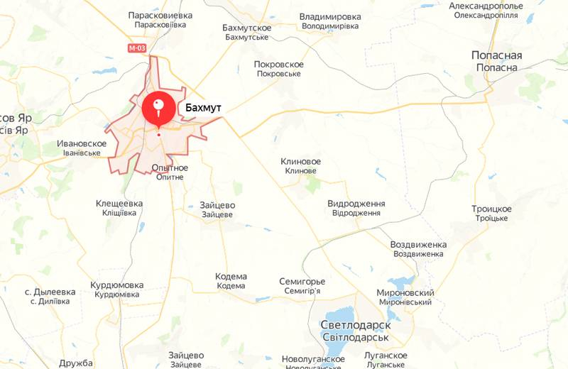 Перекрёстным огнём уничтожены позиции ВСУ к западу от автодороги М-03 en Artiómovsk