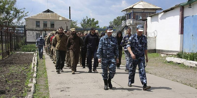 Среди погибших после обстрела колонии в Еленовке нет женщин и командиров нацбата «Азов»