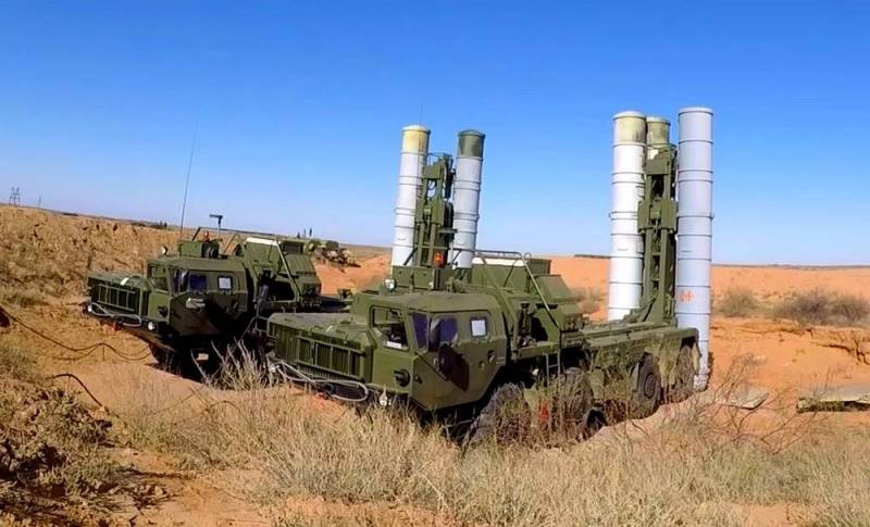 La edición estadounidense afirma, что Россия перебросила зенитную систему С-300 из Сирии на Украину