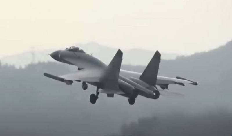Китай поднял в воздух боевую авиацию в связи с новым визитом на Тайвань американской делегации