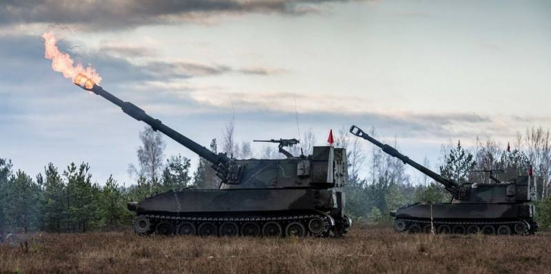 Latvia hands over US M109 self-propelled artillery mounts to Ukraine