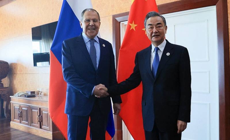 Пекин подтверждает: Китай углубит сотрудничество с Россией после провокации Пелоси