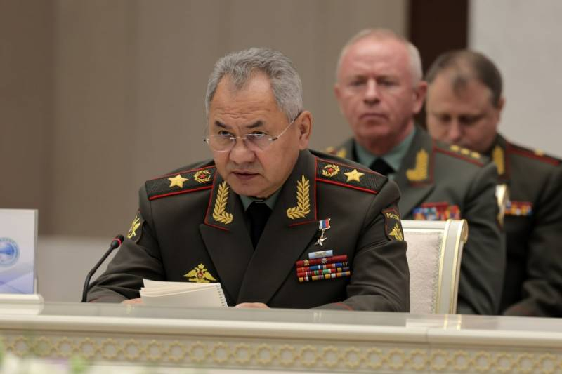 Шойгу назвал причины замедления темпов специальной военной операции на Украине
