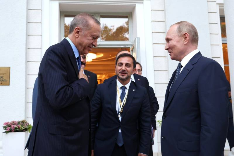 В беседе с Путиным Эрдоган выразил благодарность РФ за организацию визита миссии МАГАТЭ на ЗАЭС