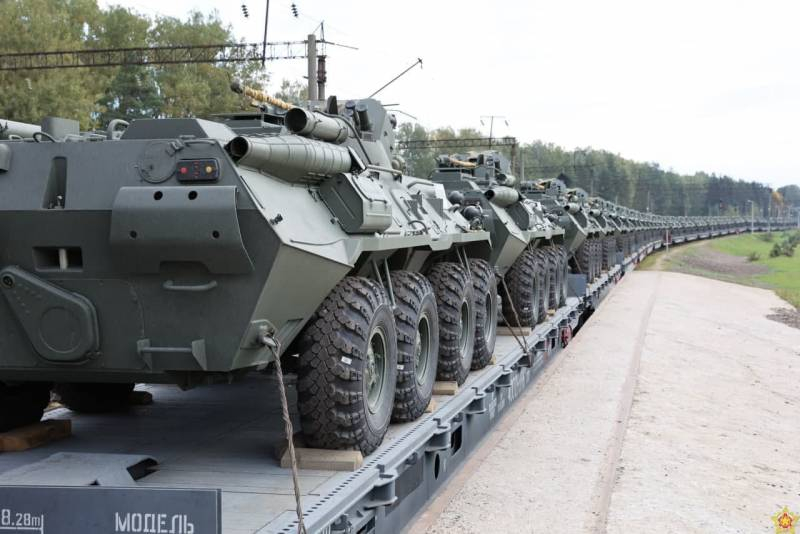 Belarusian military received a batch of Russian armored personnel carriers BTR-82A