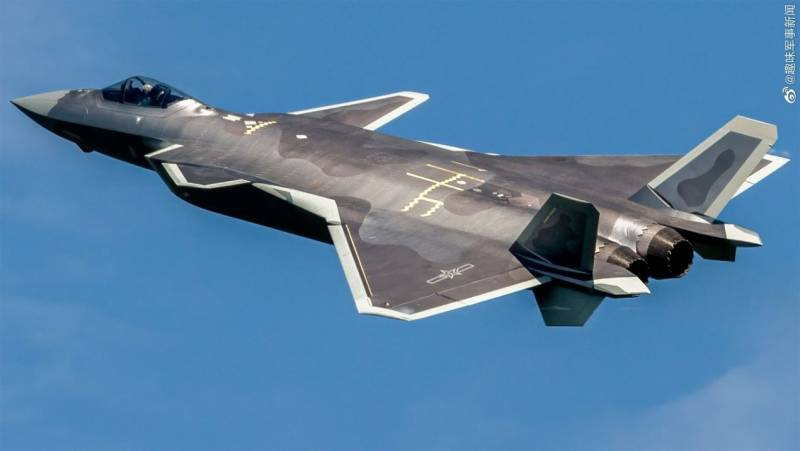 experts: Fighter J-20B at the air show in Zhuhai showed all its weaknesses