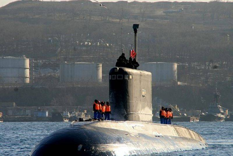 Главком Вооруженных сил Британии: Активность российских субмарин может угрожать подводным кабелям