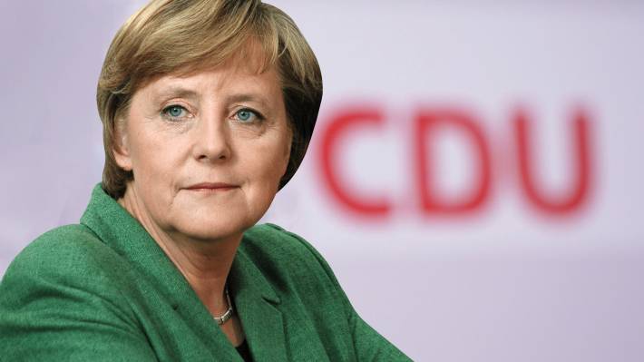 Критики России решили взять под контроль партию Меркель