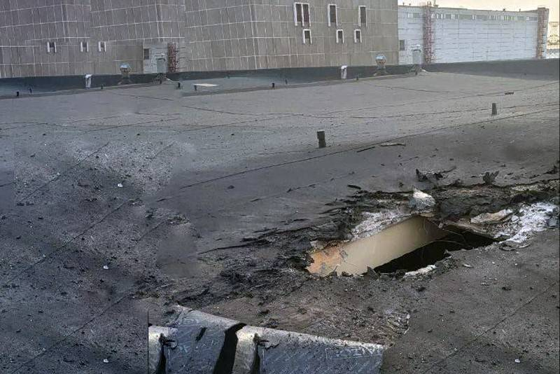 Крышу хранилища ядерного топлива на Запорожской АЭС повредил снаряд ВСУ