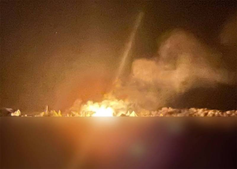 Como resultado del lanzamiento de ataques con misiles por parte de las Fuerzas Armadas rusas, las instalaciones militares enemigas en Kharkov y la región de Dnepropetrovsk fueron atacadas.