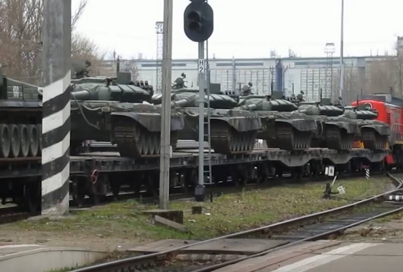 Вице-спикер Совета Федерации Турчак заявил о необходимости поставок вооружений республикам Донбасса